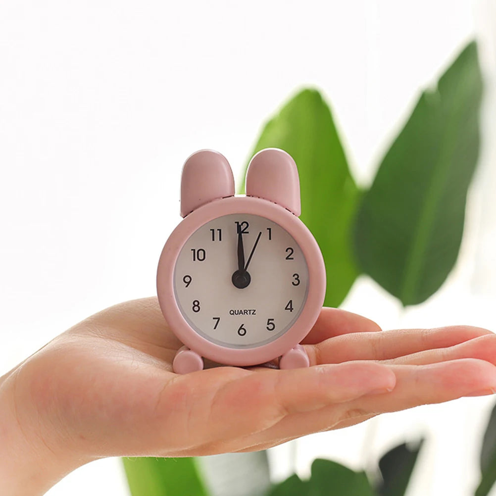 Réveil oreilles lapin rose métal silencieux enfant.