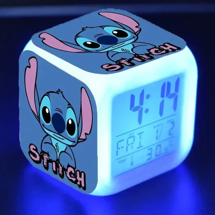 Réveil Stitch Disney 7 Couleurs LED Cadeau Enfant.