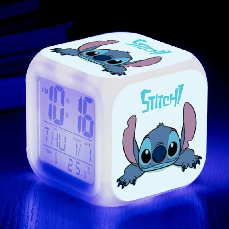 Réveil Lilo & Stitch LED numérique enfant coloré.