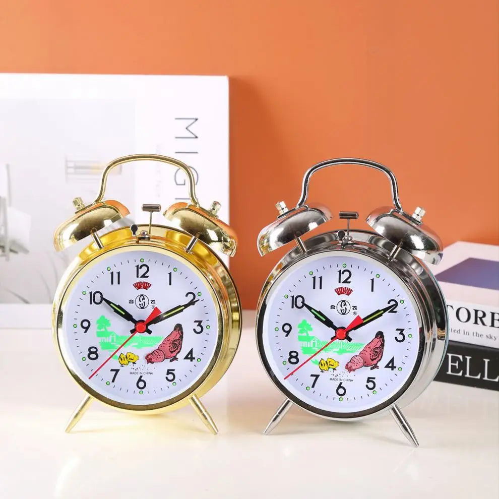 Réveil vintage mécanique métal double cloche chevet.