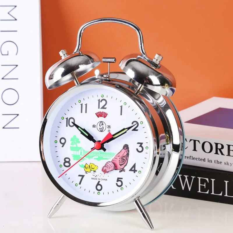 Réveil vintage mécanique métal double cloche chevet.