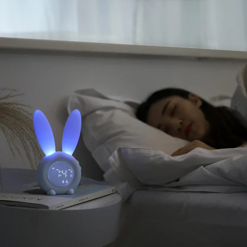Réveil Lapin LED Veilleuse Enfant Entraîneur Sommeil